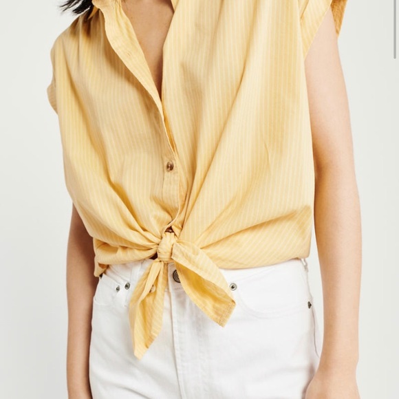 Abercrombie & Fitch Button Up Tie Tee - Picture 6 of 7